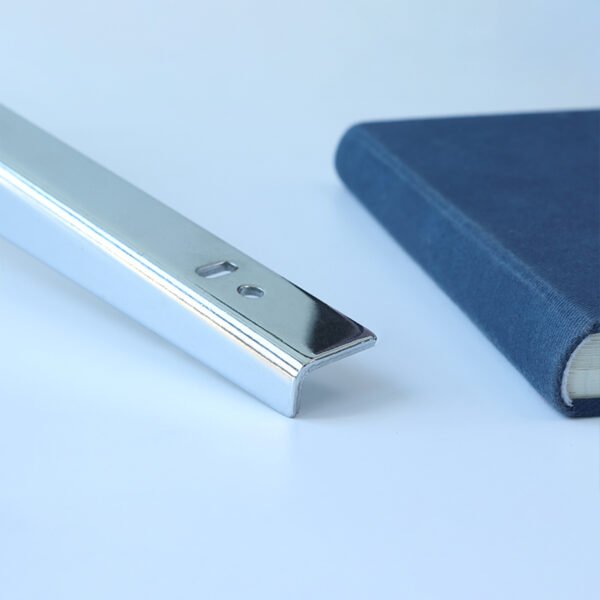 Chrome Metal Slatwall Shelf Brackets for Supermarket Store