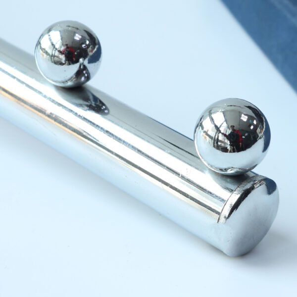 Chrome Color Display Hook Wire Slatwall Hook With 8 Balls